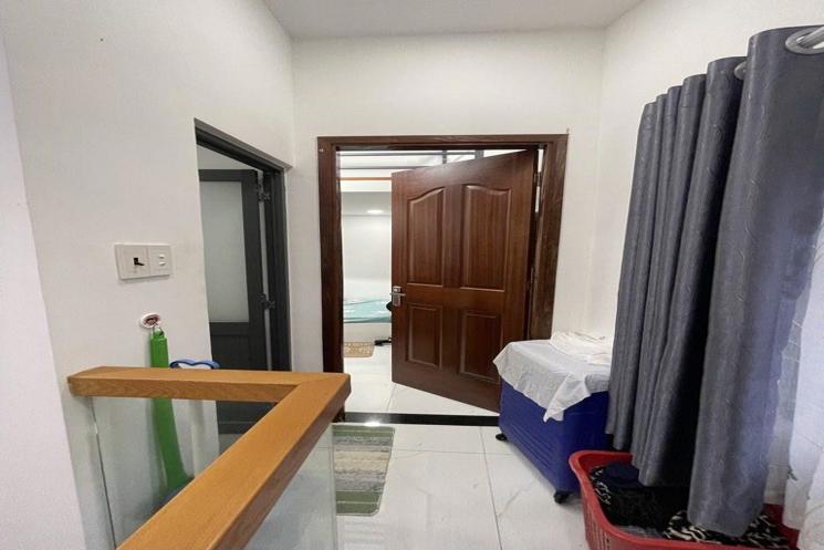 Bán nhà Bạch Đằng, P.24,3.3×11.2m, 1 trệt, 1 lầu, 2PN, 2WC, Full Nội Thất, 5.35 tỷ, TL