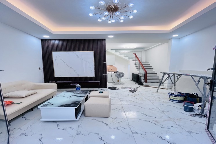 🍀 Nhà Bán 3PN ( có phòng dưới đất cho người lớn tuổi ) Hẻm Xe Hơi Âu Dương Lân , DTSD 56m2 , SHR ,