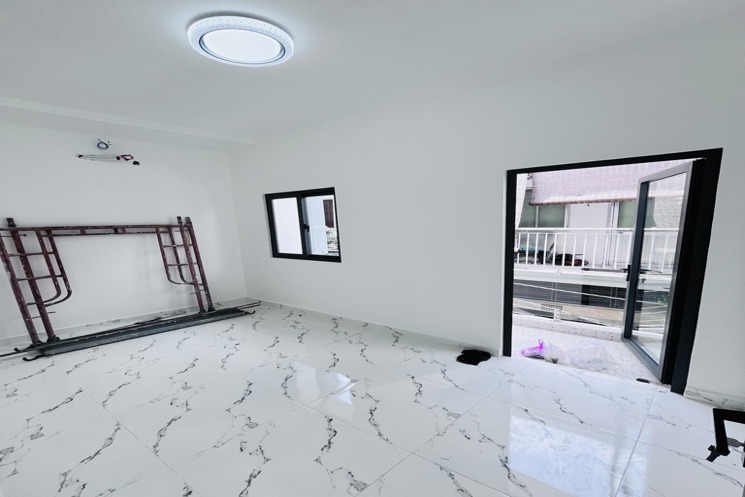 🍀 Nhà Bán 3PN ( có phòng dưới đất cho người lớn tuổi ) Hẻm Xe Hơi Âu Dương Lân , DTSD 56m2 , SHR ,