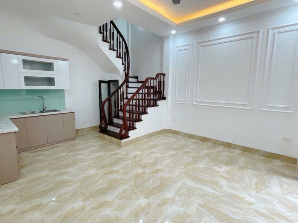 Bán Nhà 6 Tầng, Mặt Tiền Rộng, Ngõ 89 Phan Kế Bính - Ba Đình - Giá Tốt