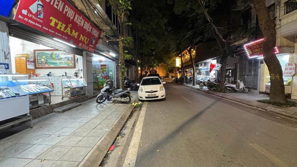 Mặt phố góc lô góc khủng 7.6m - Đầu tư sinh lời ngay tại Ba Đình