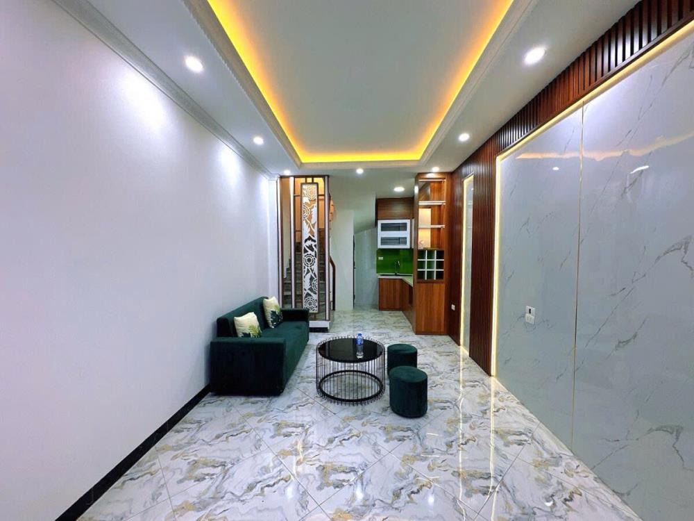 Nhà Mới Ba Đình - Thiết Kế Hiện Đại, Vị Trí Vàng, Ngõ Thông Thoáng