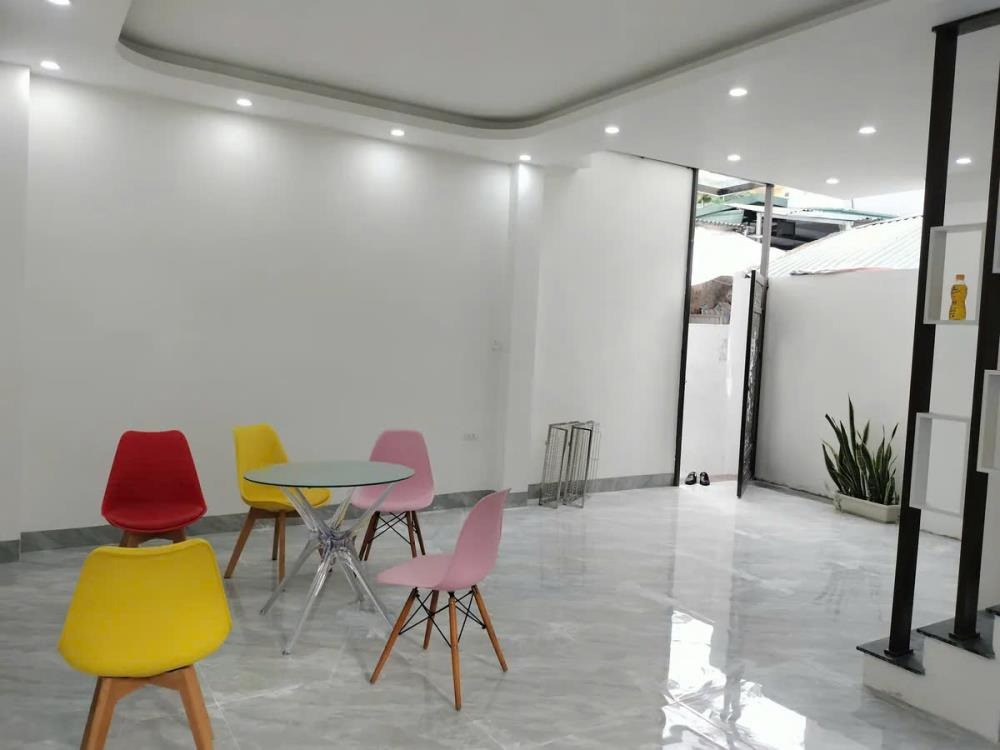 Nhà 6 Tầng Thang Máy, 2 Mặt Ngõ, Long Biên - Giá 9.25 Tỷ