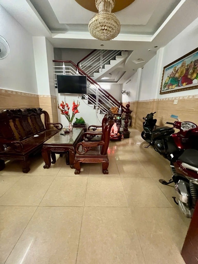 Bán Nhà Nguyễn Phúc Chu, Tân Bình: 3 Tầng, 54m2, Giá 7.65 Tỷ