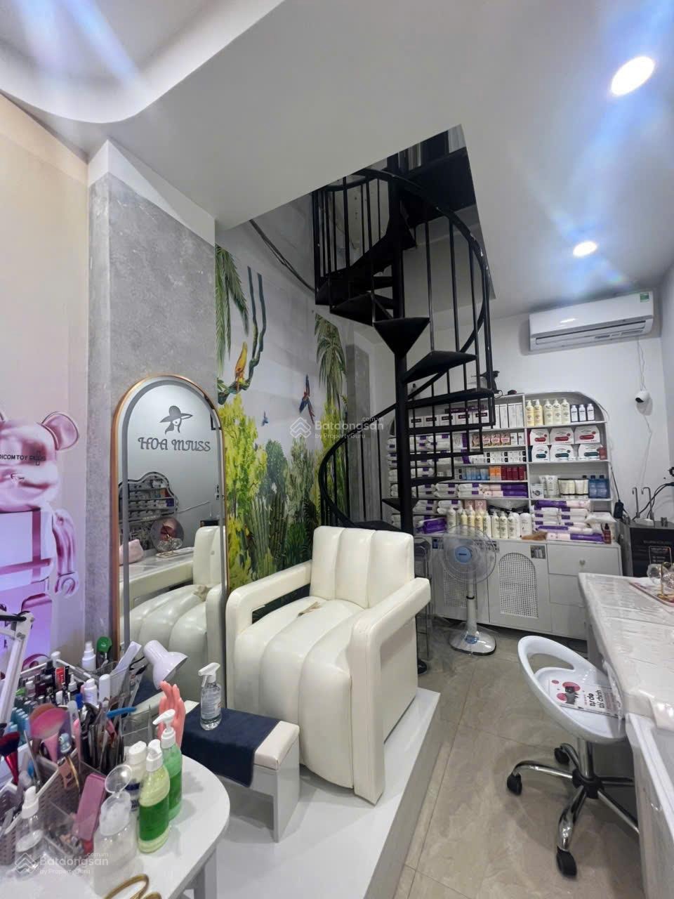 Bán nhà mặt phố đình thôn, 9 tầng, doanh thu 150 triệu/tháng - Vị trí đẹp, tiềm năng lớn