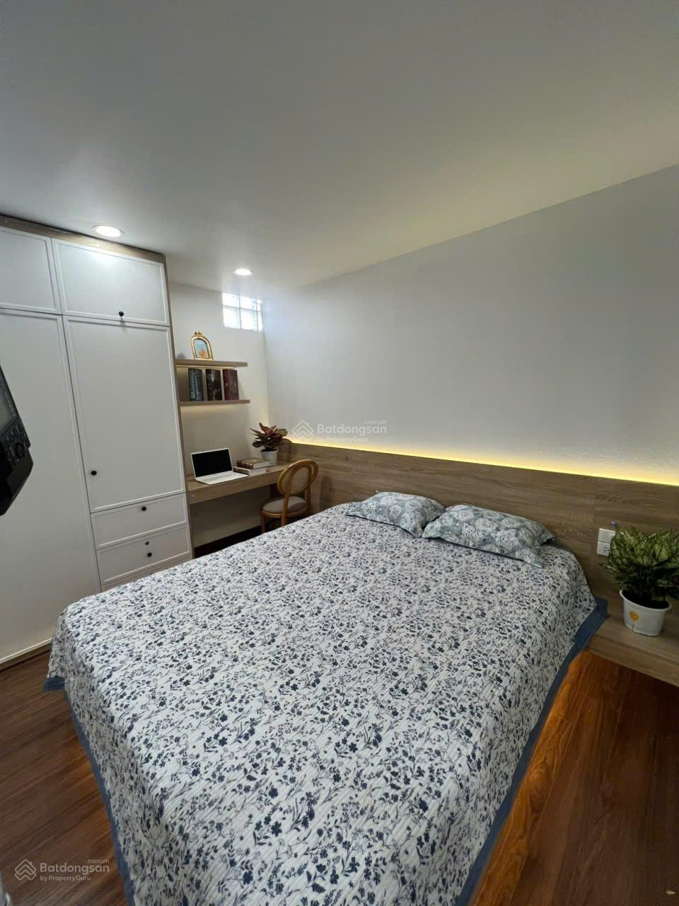 Bán nhà mặt phố đình thôn, 9 tầng, doanh thu 150 triệu/tháng - Vị trí đẹp, tiềm năng lớn