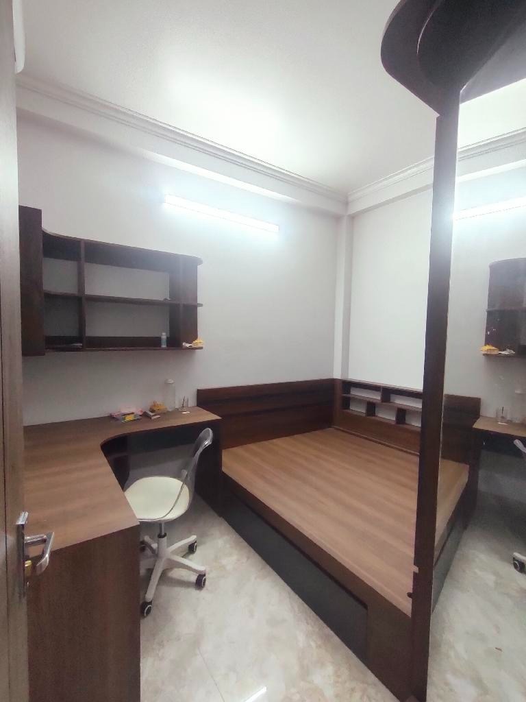 Bán Nhà Bùi Xương Trạch, Thanh Xuân, Hà Nội - Vị Trí Đắc Địa, Giá Tốt