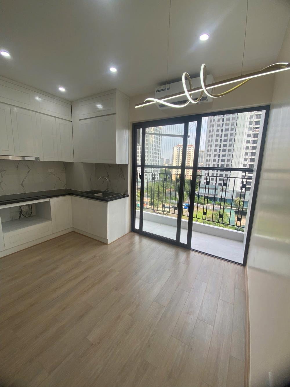 Căn Hộ 3PN Đẹp Như Resort Tại Đại Kim Building - Giá 4.75 Tỷ