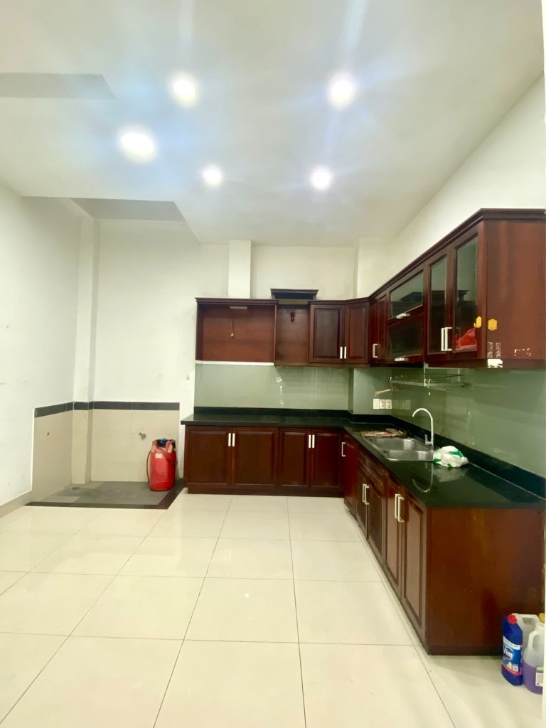 Bán nhà mặt tiền Bàu Cát, Tân Bình 64m2 - Vị trí đẹp, kinh doanh đỉnh, giá 13 tỷ
