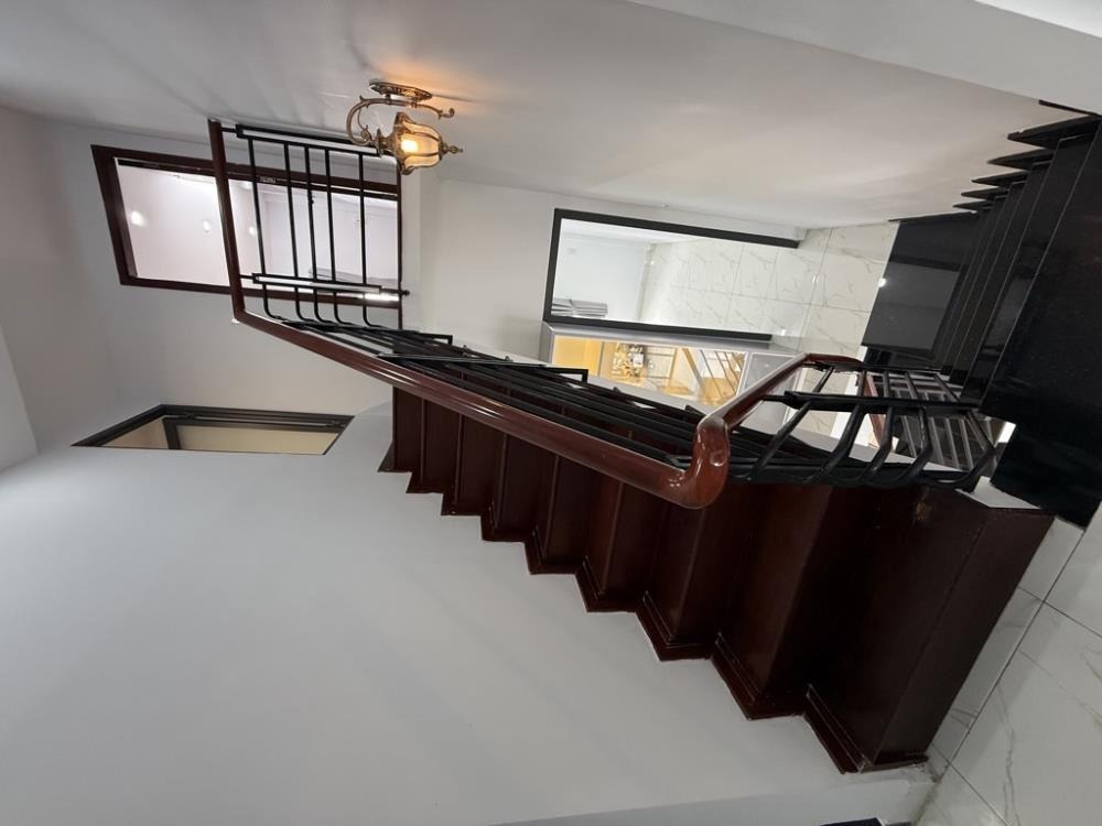 Nhà Nguyễn Phúc Chu, 2 Mặt Hẻm, Hẻm Xe Hơi - Giá 4.98 Tỷ