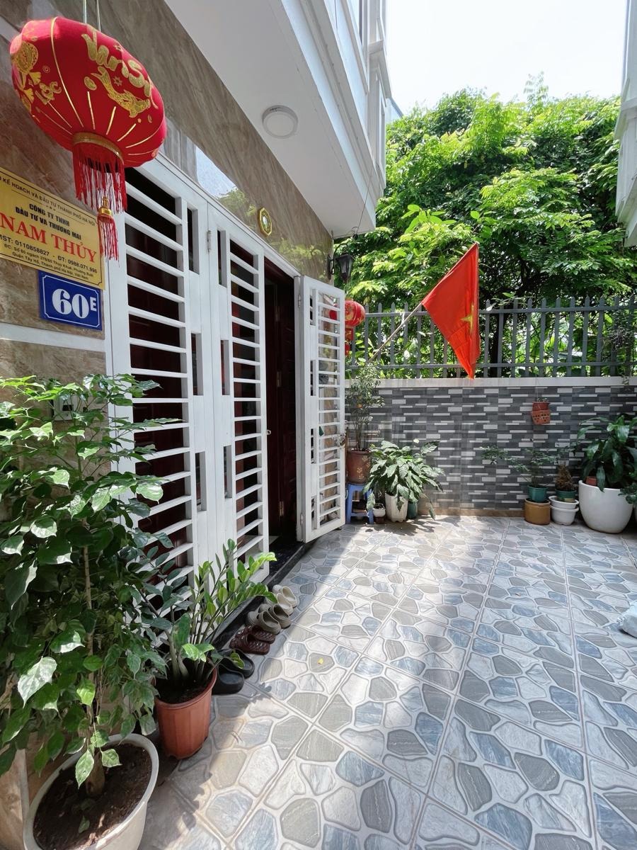 Bán Nhà Đẹp Thụy Khuê 6 Tầng, Gần Hồ Tây - 7.9 Tỷ