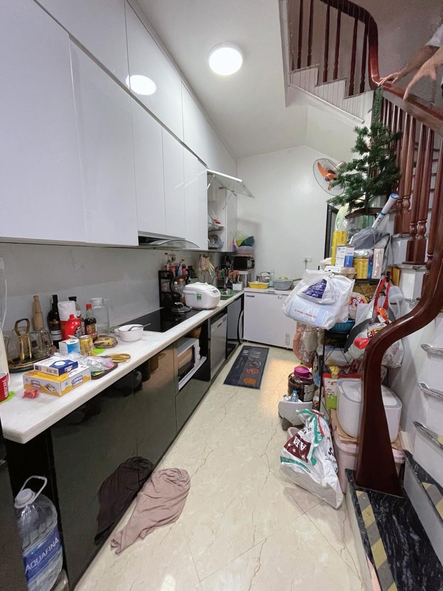 Bán Nhà Đẹp Thụy Khuê 6 Tầng, Gần Hồ Tây - 7.9 Tỷ