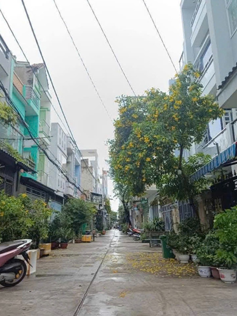 Nhà Nguyễn Phúc Chu, 2 Mặt Hẻm, Hẻm Xe Hơi - Giá 4.98 Tỷ
