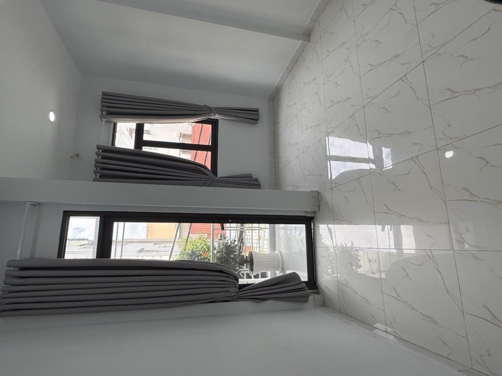 Nhà Nguyễn Phúc Chu, 2 Mặt Hẻm, Hẻm Xe Hơi - Giá 4.98 Tỷ