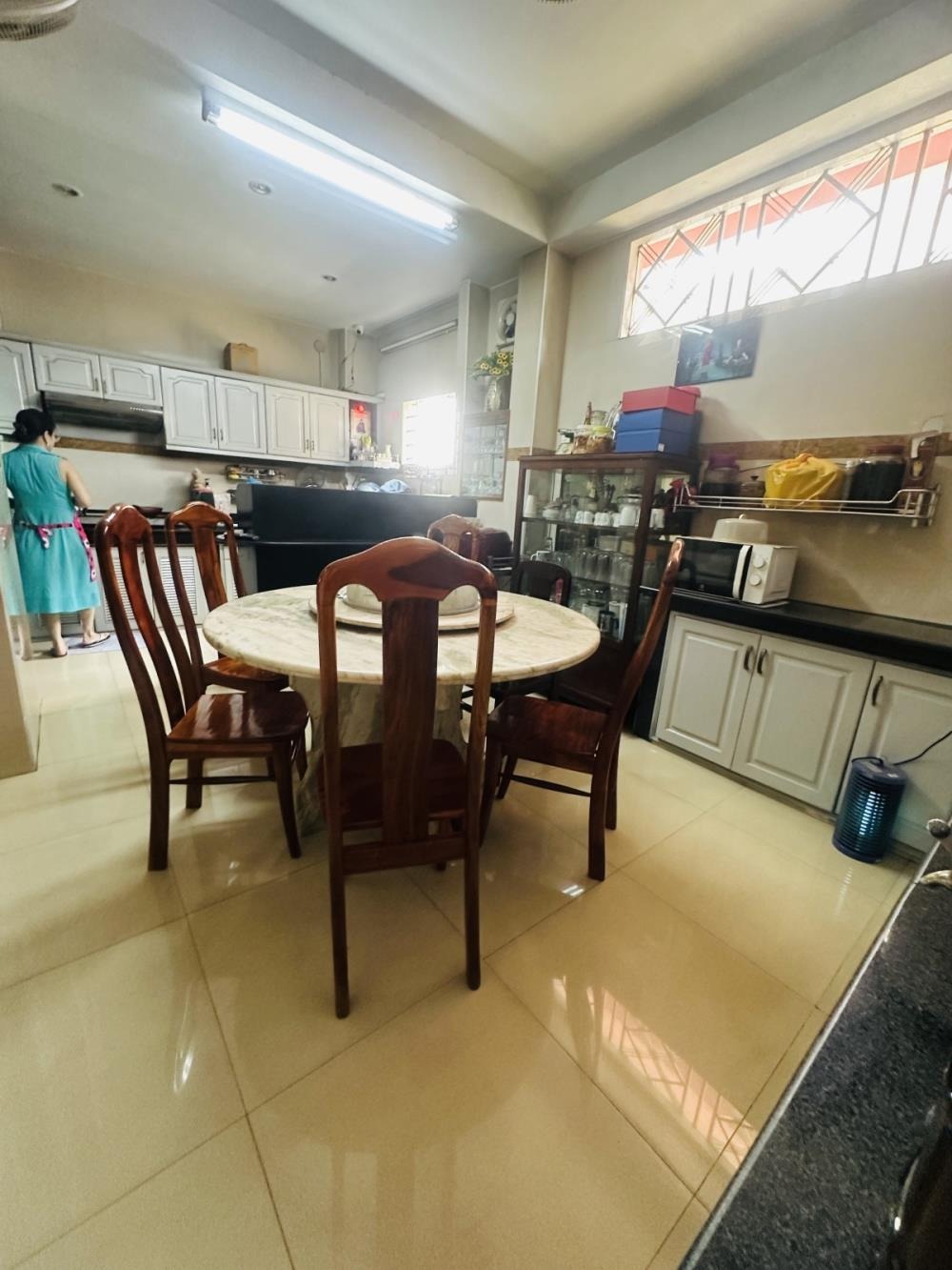 Mặt Tiền Kinh Doanh Nguyễn Văn Đậu - 5 Tầng, 5 Phòng Ngủ - Giá 23.5 Tỷ