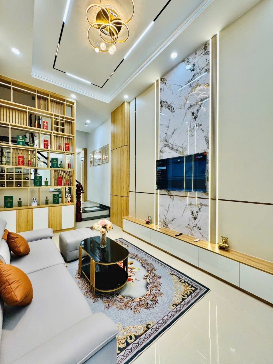 Nhà Nở Hậu Phạm Văn Chiêu - Ô Tô Vào Nhà - DTS 260m2 - 7.45 Tỷ