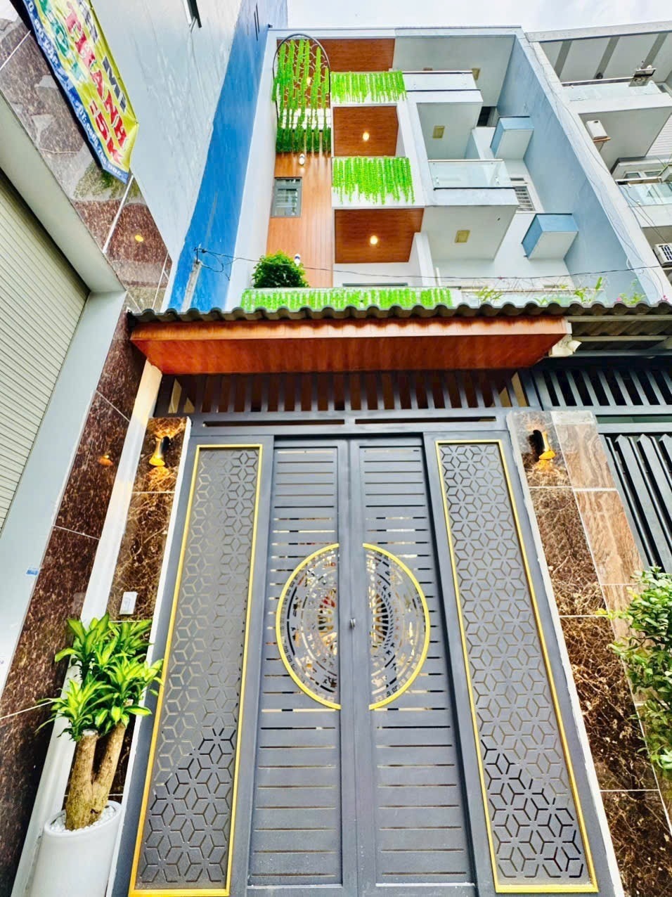 Nhà Nở Hậu Phạm Văn Chiêu - Ô Tô Vào Nhà - DTS 260m2 - 7.45 Tỷ
