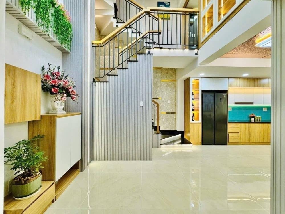 Nhà phố 5 tầng, Full Nội Thất, Gần Chợ Thạch Đà, Gò Vấp - 5.6 tỷ