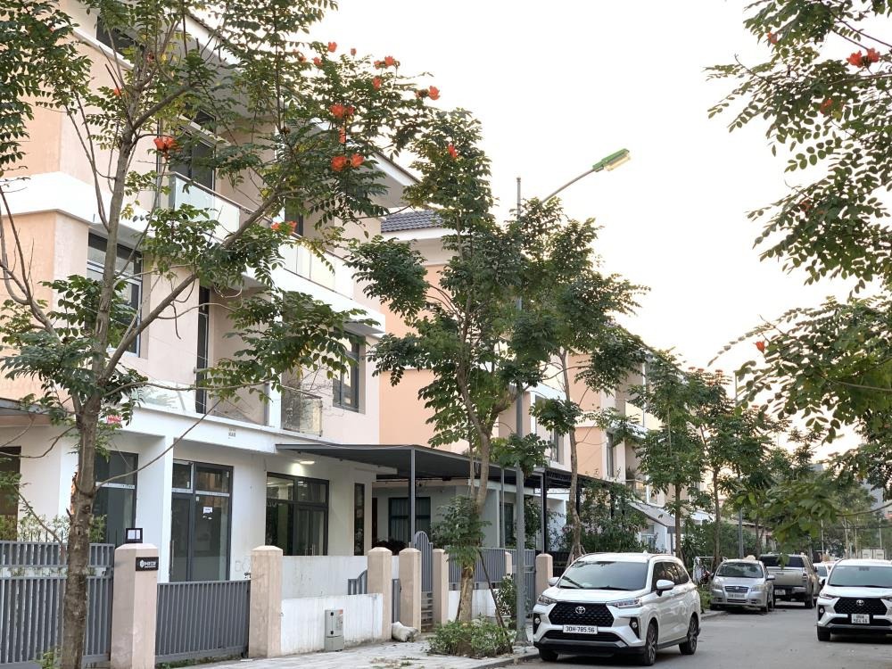 Cho thuê văn phòng mặt tiền An Phú, Dương Nội giá 12 triệu/tháng
