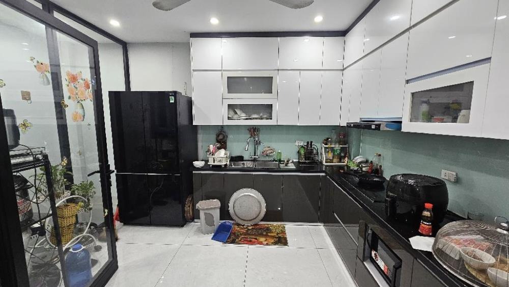 Bán Nhà Liền Kề Kiến Hưng Hà Đông: Vị Trí Đắc Địa, 2 Vỉa Hè, Ô Tô Tránh