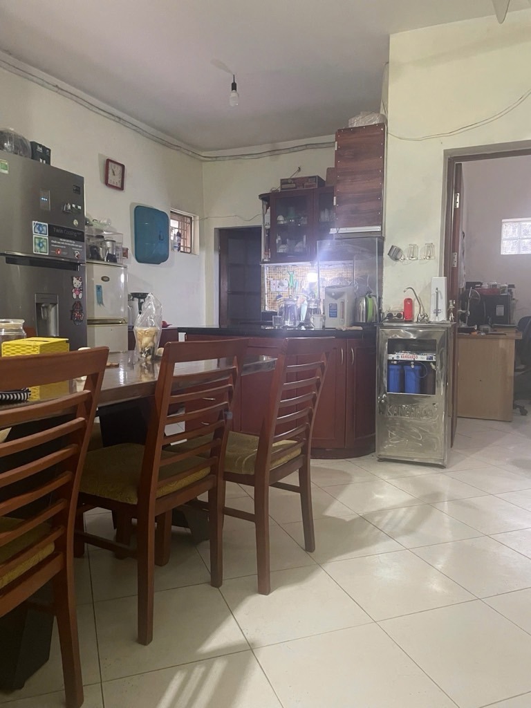Bán Nhà Cầu Giấy 80.3m², Mặt Tiền 7.4m, Phân Lô - Giá 31 Tỷ