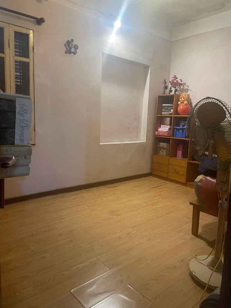 Bán Nhà Cầu Giấy 80.3m², Mặt Tiền 7.4m, Phân Lô - Giá 31 Tỷ