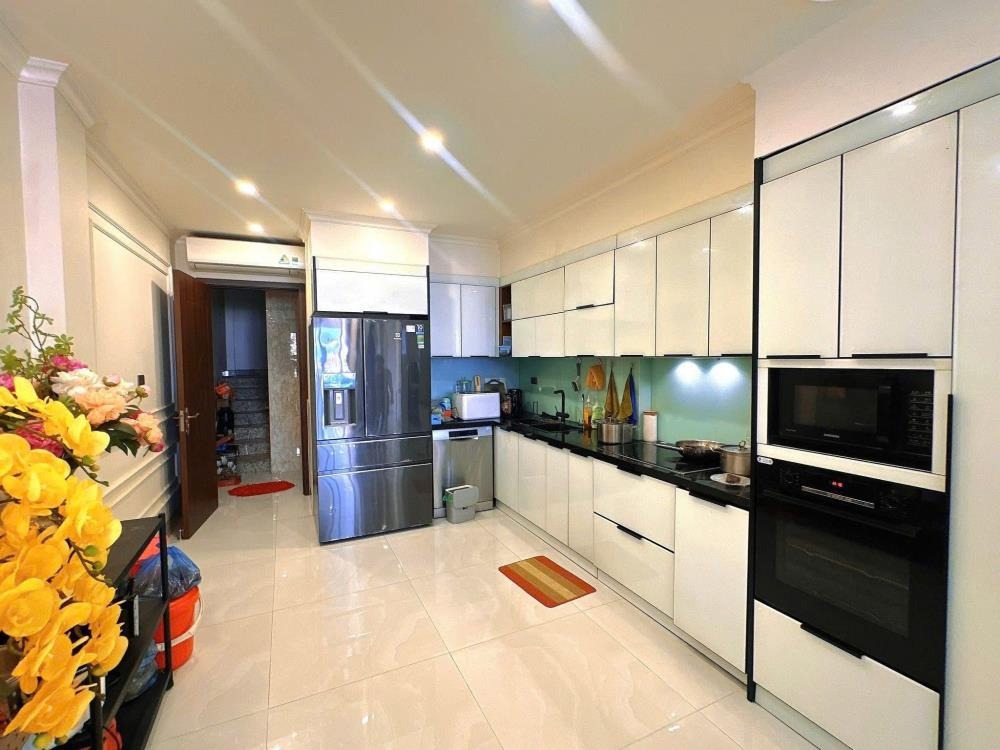 Siêu phẩm ngõ 172 Thái Thịnh: 7 Tầng, Thang Máy, Phân Lô, Kinh Doanh - 23.5 Tỷ