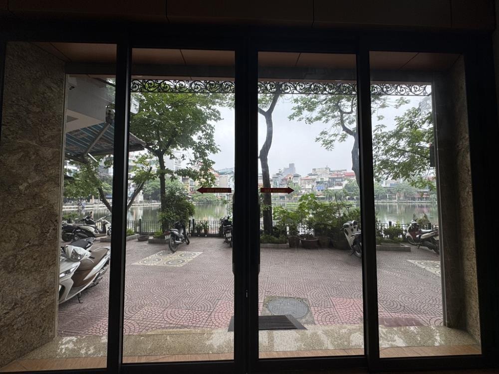 Bán nhà Đội Cấn, Ba Đình - View Hồ - 36.5 tỷ