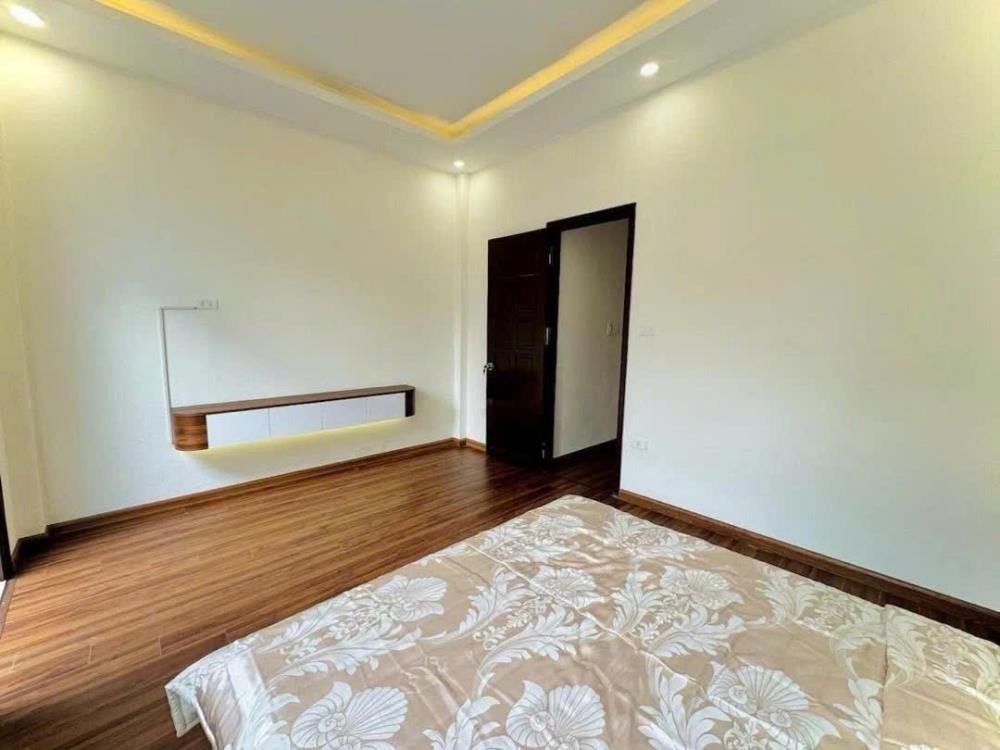 Nhà phố 4 tầng, Full Nội Thất - Vị Trí Đắc Địa, Giá Tốt