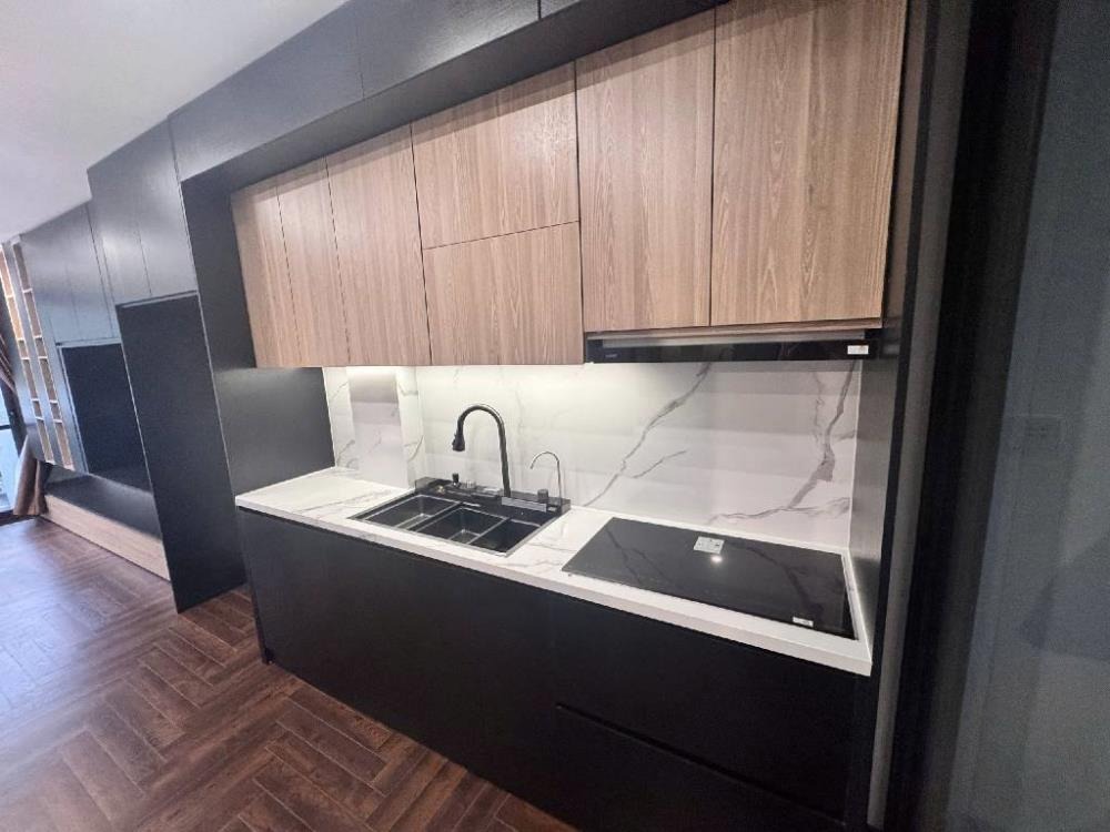 Biệt Thự Mặt Phố View Hồ Hà Đông - 88m2, MT 4.5m - Giá 21.5 tỷ