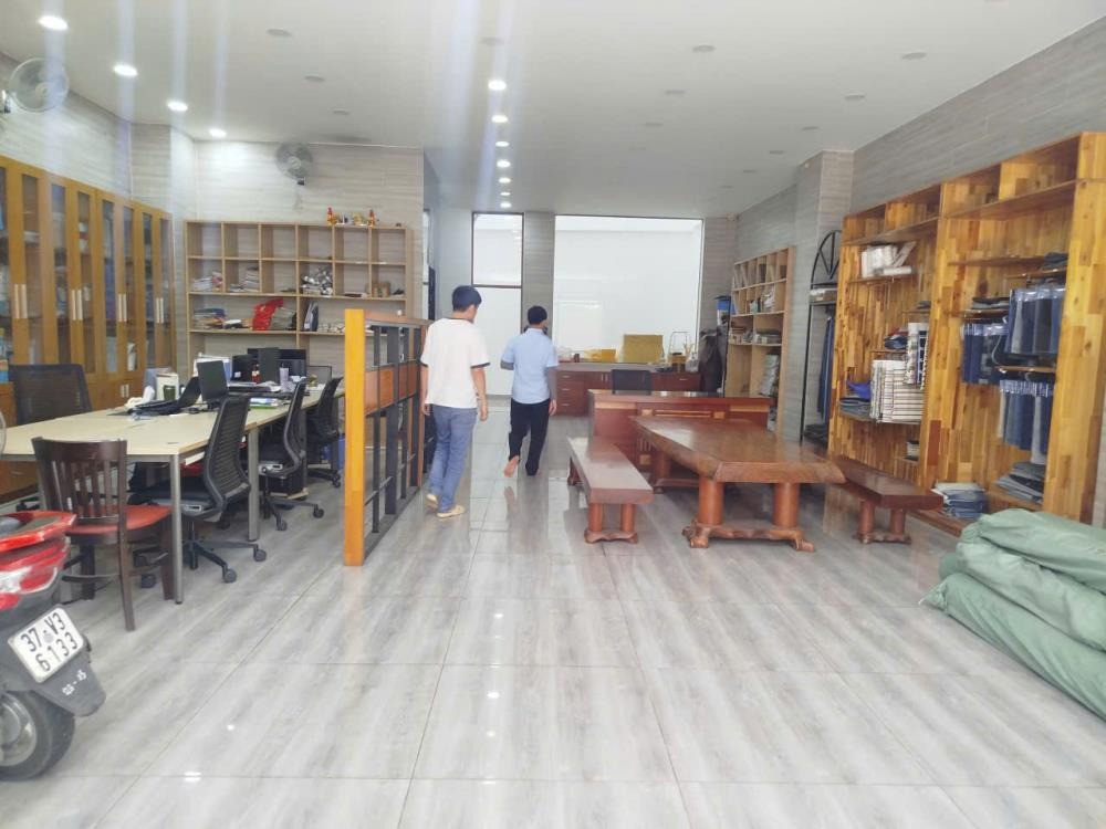 Tòa Nhà 8x18m Phú Thọ Hòa: Vừa Ở, Vừa Kinh Doanh, Đầu Tư Sinh Lời