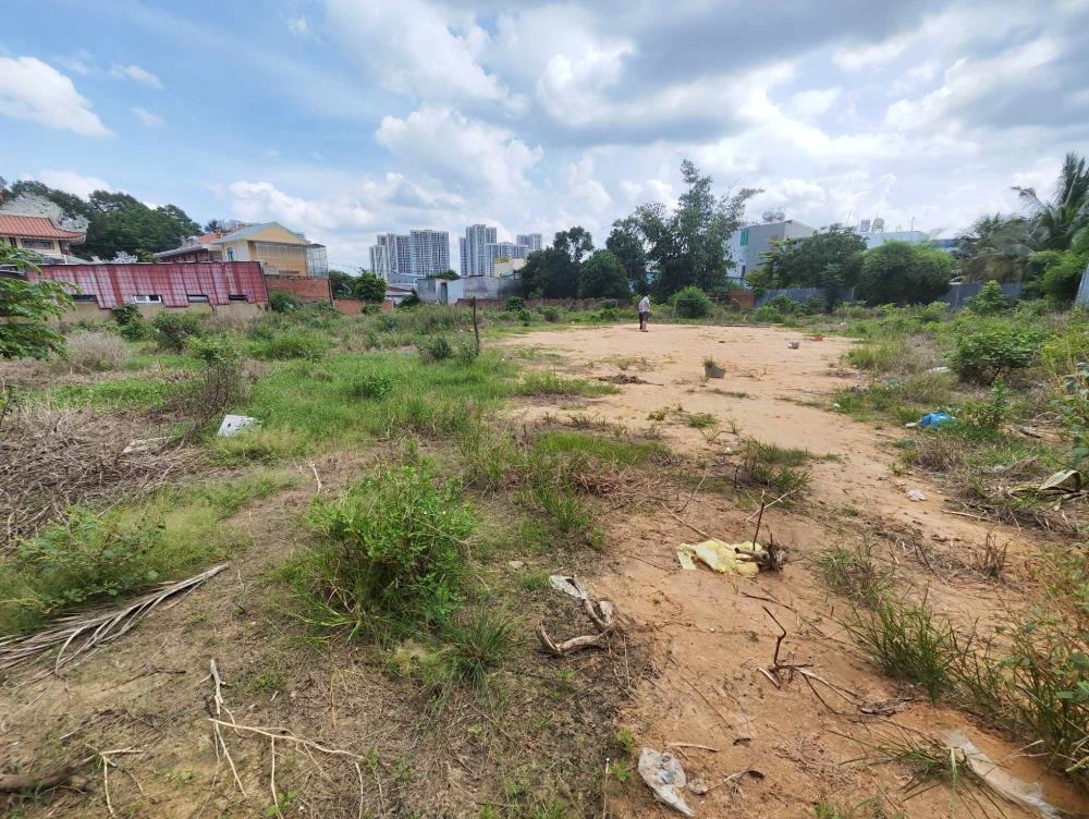 Đất Mặt Tiền Nguyễn Xiển, Q9, 2800m2 - Cơ Hội Đầu Tư Vàng