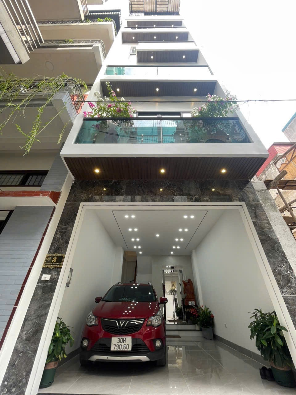 Công Viên Lâm Hạ - Nguyễn Văn Cừ: Vị trí Đắc Địa, Ô Tô Vào Nhà, Tiện Ích Vượt Trội