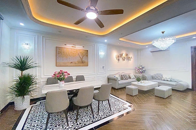 Chính chủ bán nhà phố Bà Triệu – 5 tầng, 60m², cách mặt phố chỉ 15m, giá tốt 10.5 tỷ