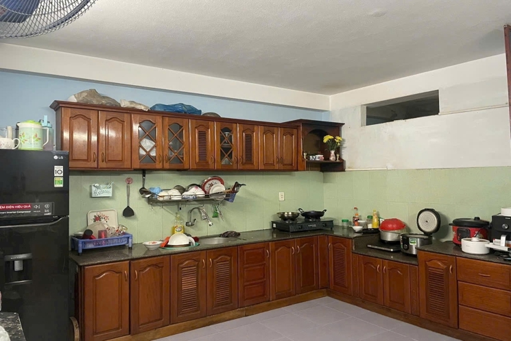 BÁN NHÀ GÁC LỬNG 100M² – ĐỐI DIỆN CÔNG VIÊN – TRẦN KIM BẢNG – CHỈ 6.4 TỶ