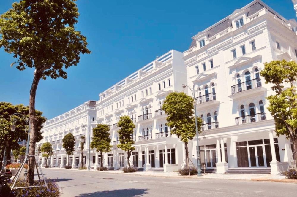 Cập Nhật Giá Căn Chuyển Nhượng Louis City Đại Mỗ Tháng 8/2025 - Ưu Đãi Đặc Biệt
