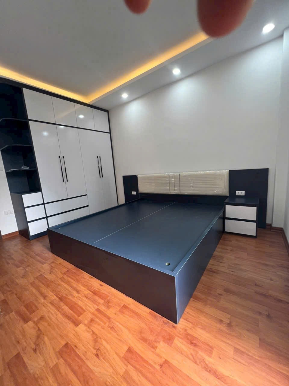 Bán Nhà Cuối Bà Triệu, Hà Đông - 45m2, 5 Tầng, Full Đồ, 7.5 Tỷ Có Thương Lượng