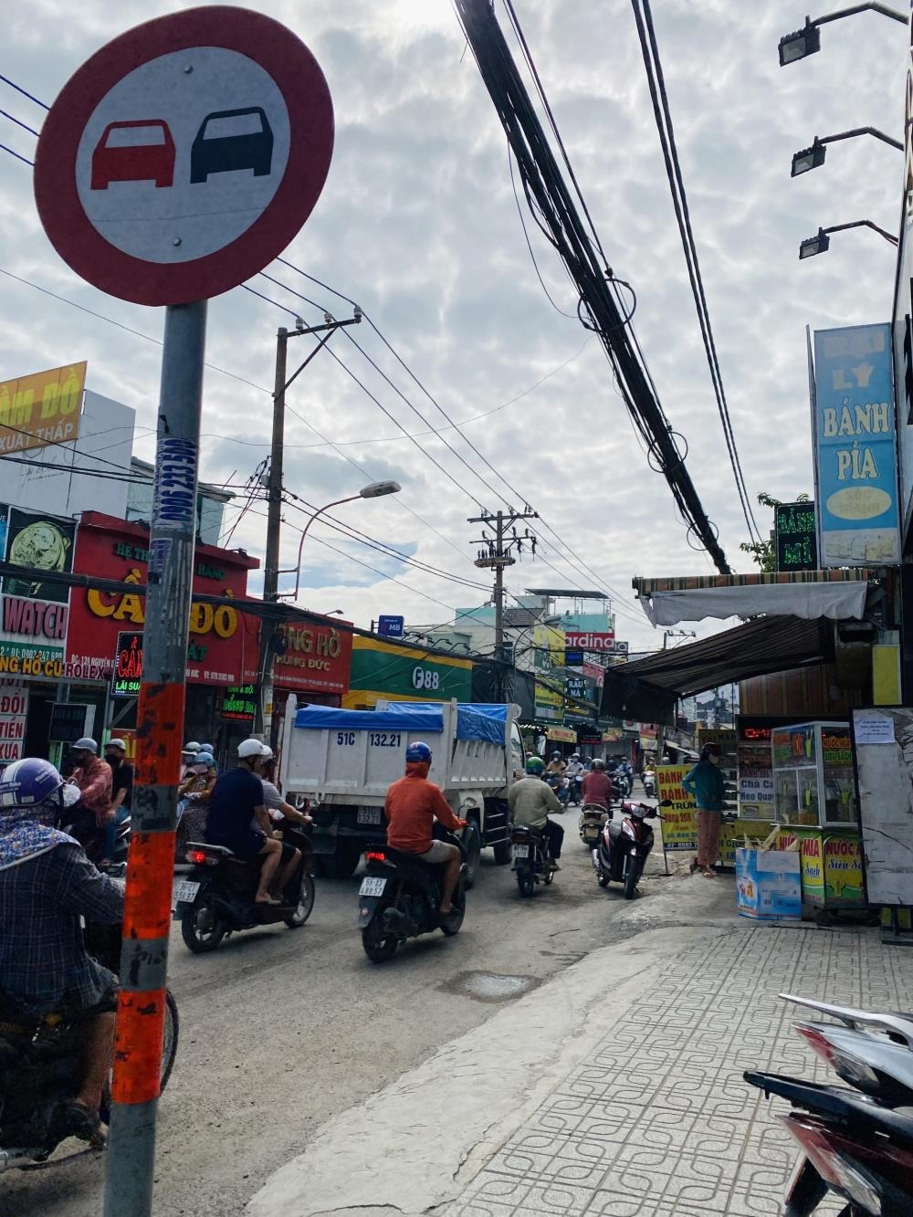 Bán Gấp Căn Góc 2 Tầng, Sát Mặt Tiền Nguyễn Duy Trinh, Bình Trưng Tây - 5 Tỷ