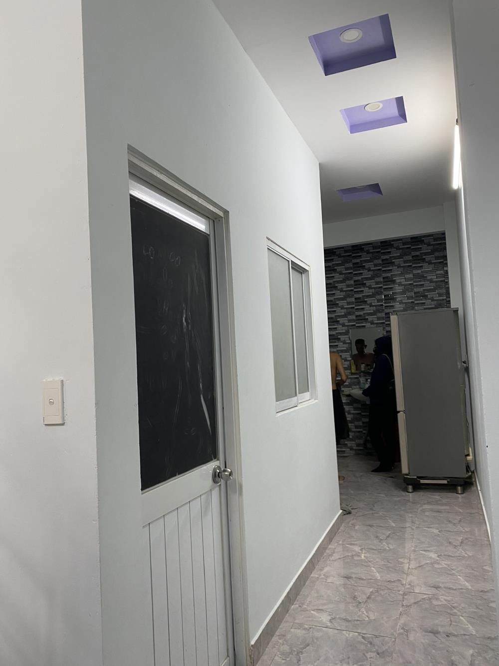 Bán Gấp Căn Góc 2 Tầng, Sát Mặt Tiền Nguyễn Duy Trinh, Bình Trưng Tây - 5 Tỷ