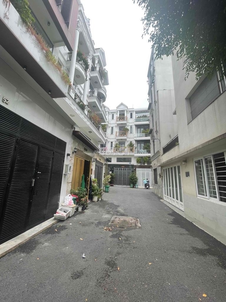 Nhà phố 5 Tầng Gò Vấp - Nguyễn Văn Khối - Oto Đỗ Trong Nhà