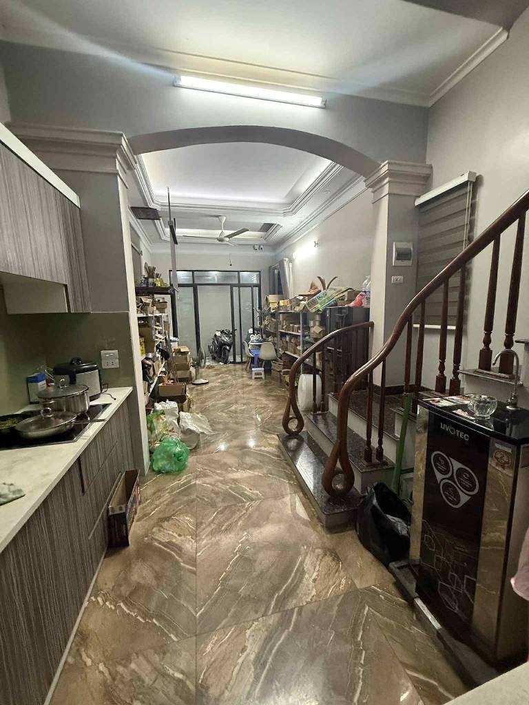 Bán nhà ngõ thông tứ tung, gần phố - Vị trí đắc địa, ở ngay