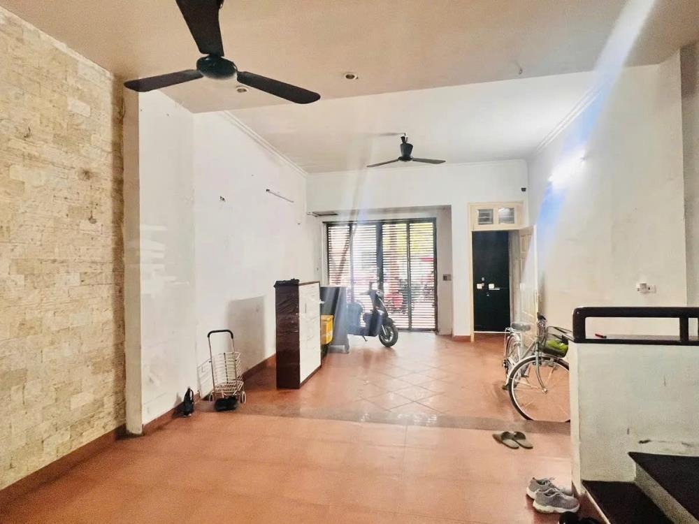 Bán nhà phố Thái Hà 68m², 5 tầng, MT 6.5m, Ngõ Thông Ô Tô, Giá 19.5 tỷ