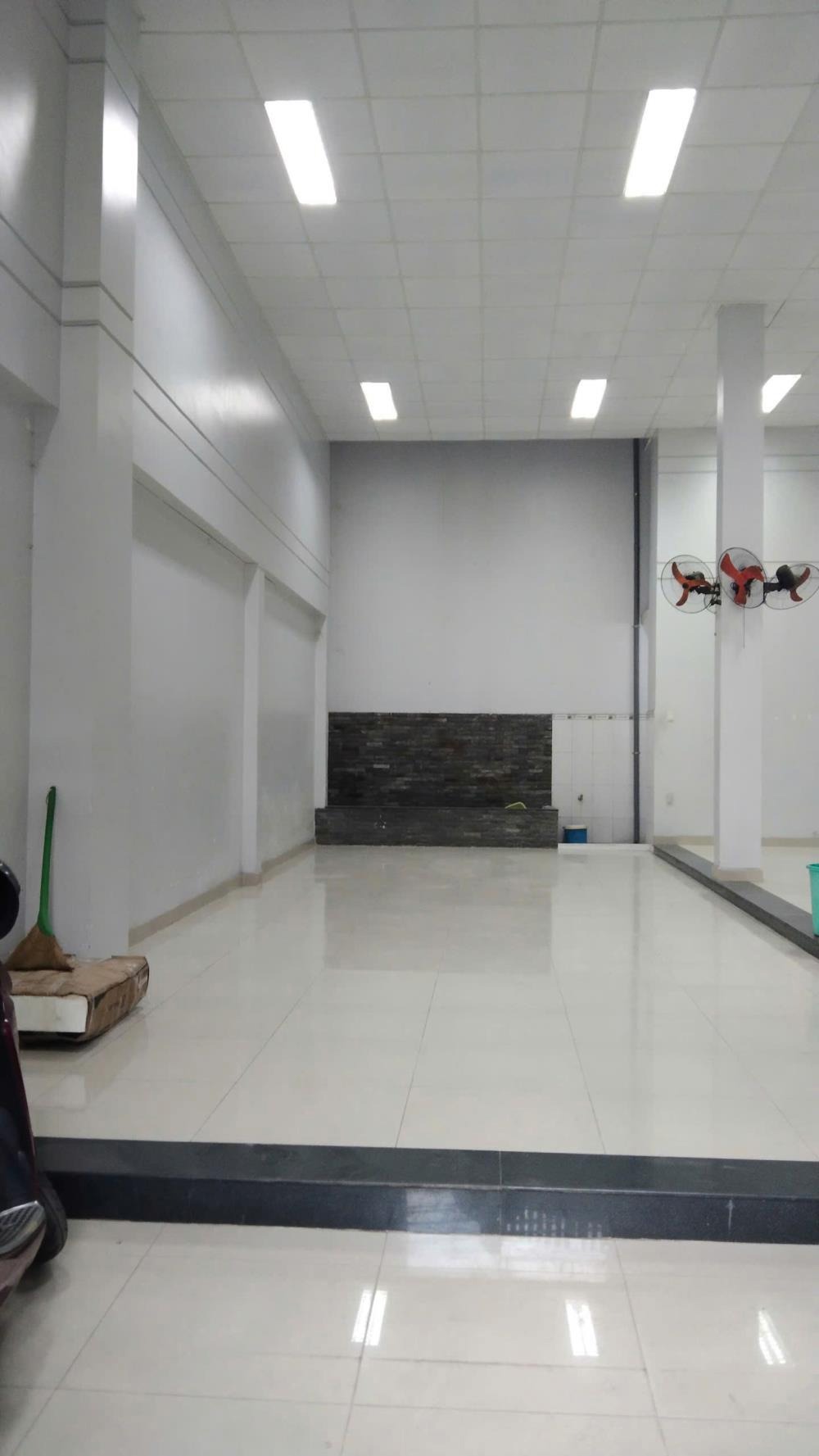 Cho Thuê Nhà Nguyên Căn 128m2, Giá 20 Triệu - Lê Văn Quới