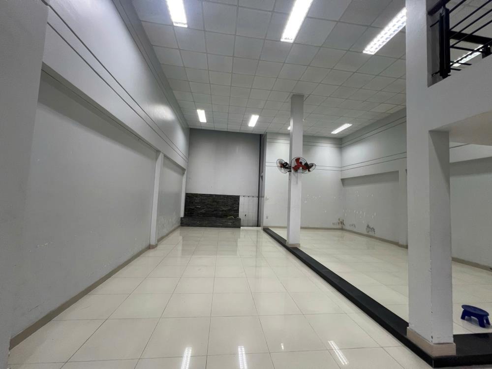 Cho Thuê Nhà Nguyên Căn 128m2, Giá 20 Triệu - Lê Văn Quới