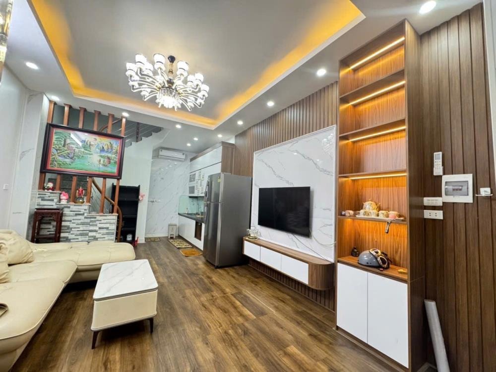 Nhà 4 Tầng, Mặt Tiền Rộng, Ô Tô Đỗ Cửa - Trung Văn, Nam Từ Liêm