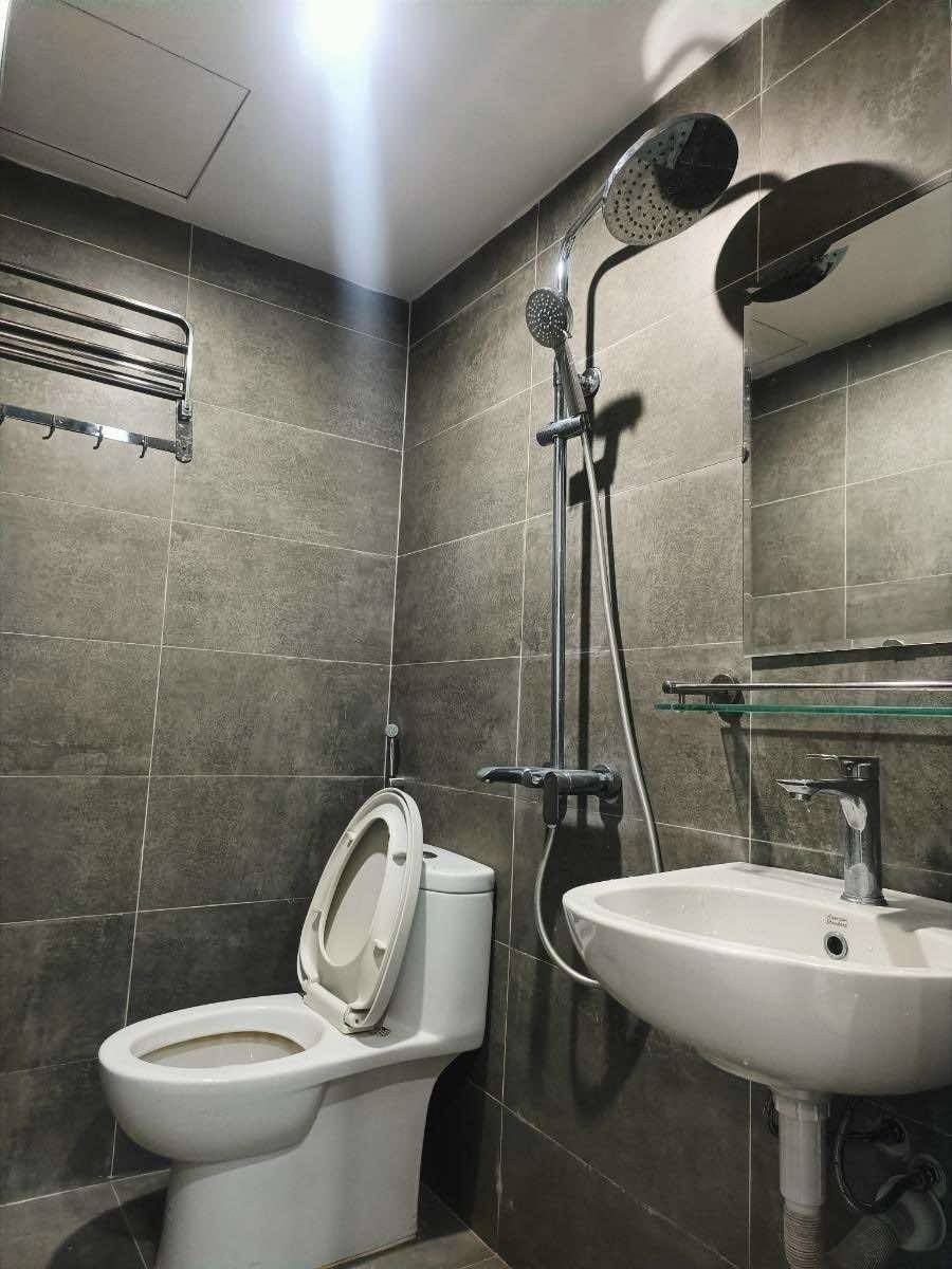 Bán Gấp Nhà Phố Đình Thôn: 51m² x 6 Tầng, Mặt Tiền 4m, Ô Tô Đỗ Cửa, Giá 11 tỷ