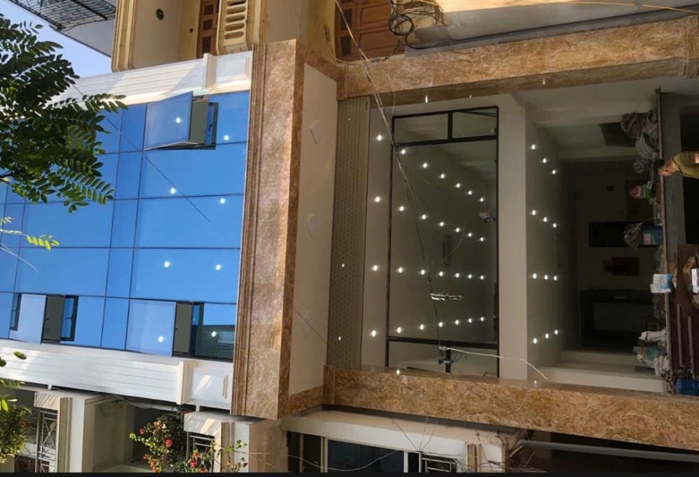Siêu phẩm mặt phố Nguyễn Ngọc Nại: Tòa nhà 9 tầng thang máy, dòng tiền 200tr/tháng