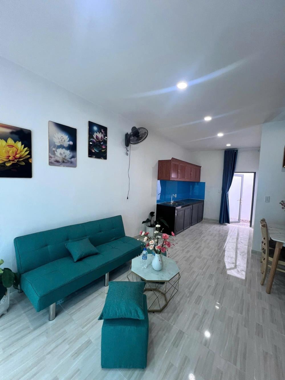 Bán Gấp Nhà 2 Tầng Giá 449tr - Vị Trí Đắc Địa, Sổ Hồng Riêng