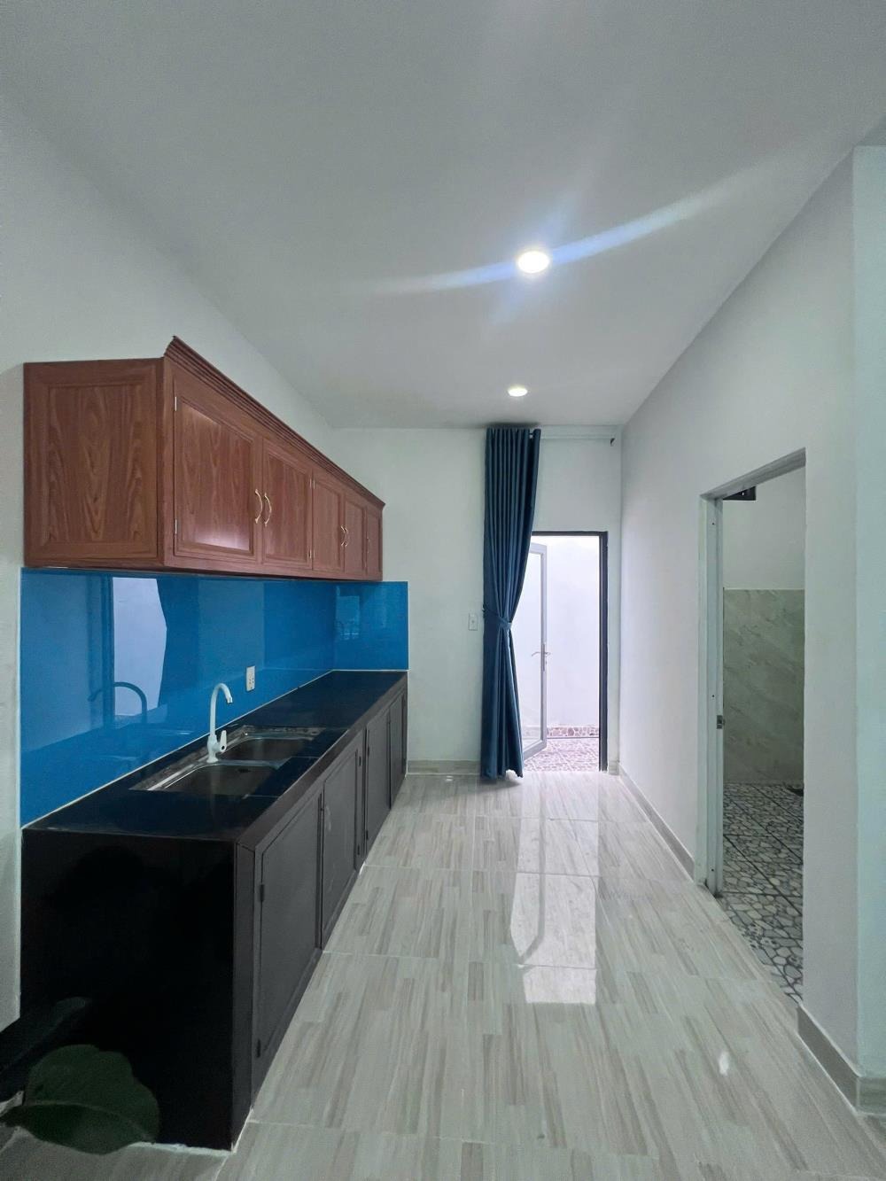 Bán Gấp Nhà 2 Tầng Giá 449tr - Vị Trí Đắc Địa, Sổ Hồng Riêng