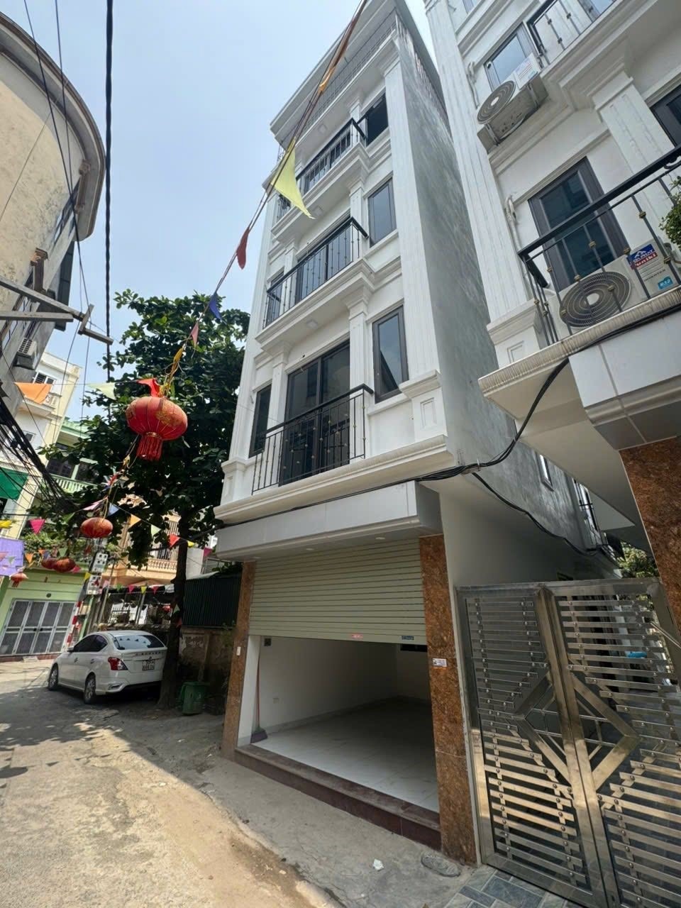 Nhà Mới 5 Tầng, Mặt Tiền 4m, Ô Tô Vào Nhà, Giá 6.55 Tỷ - Vị Trí Đắc Địa